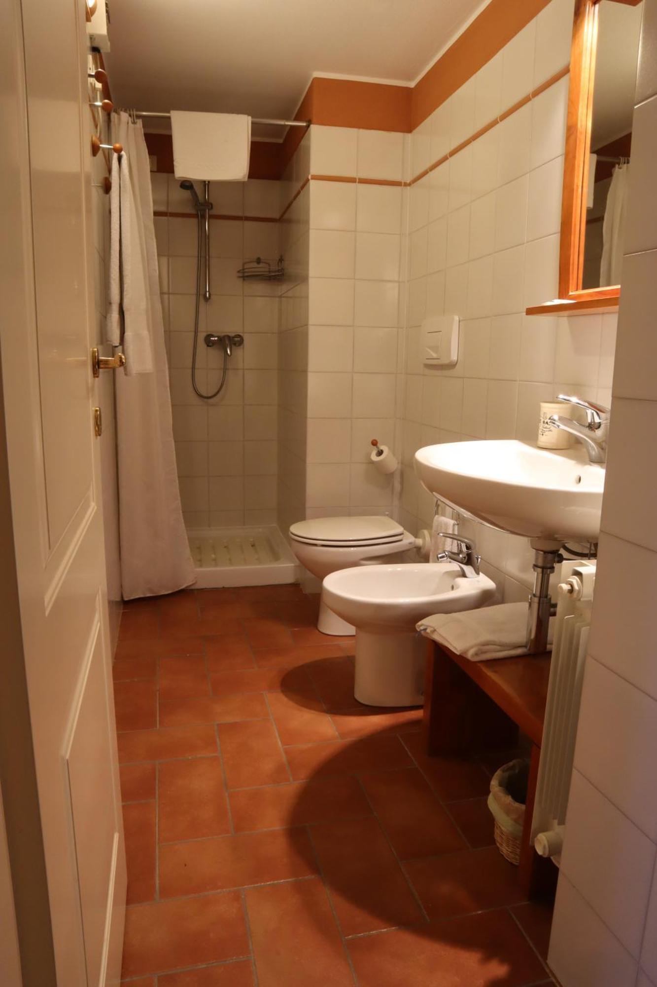 Relais Ca Nova Guest House Bogogno Екстериор снимка